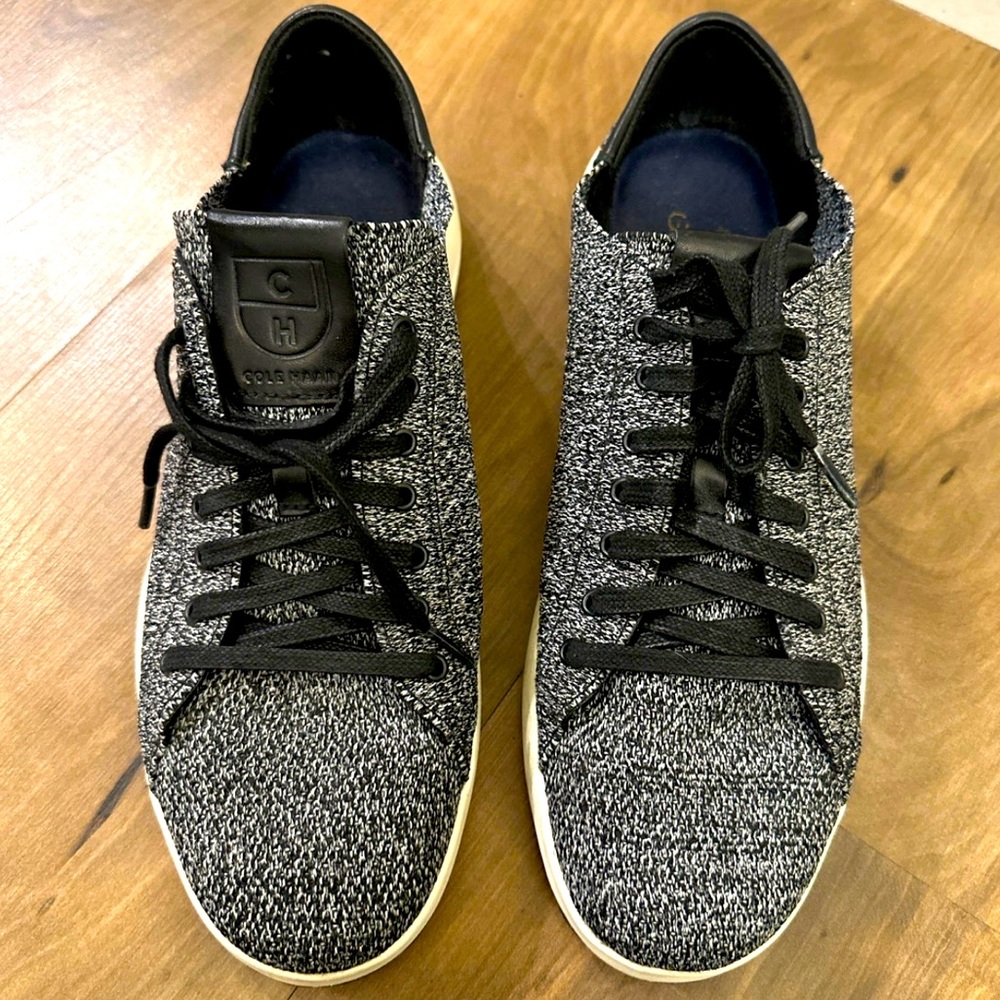 Cole haan grand pro sneakers size 9